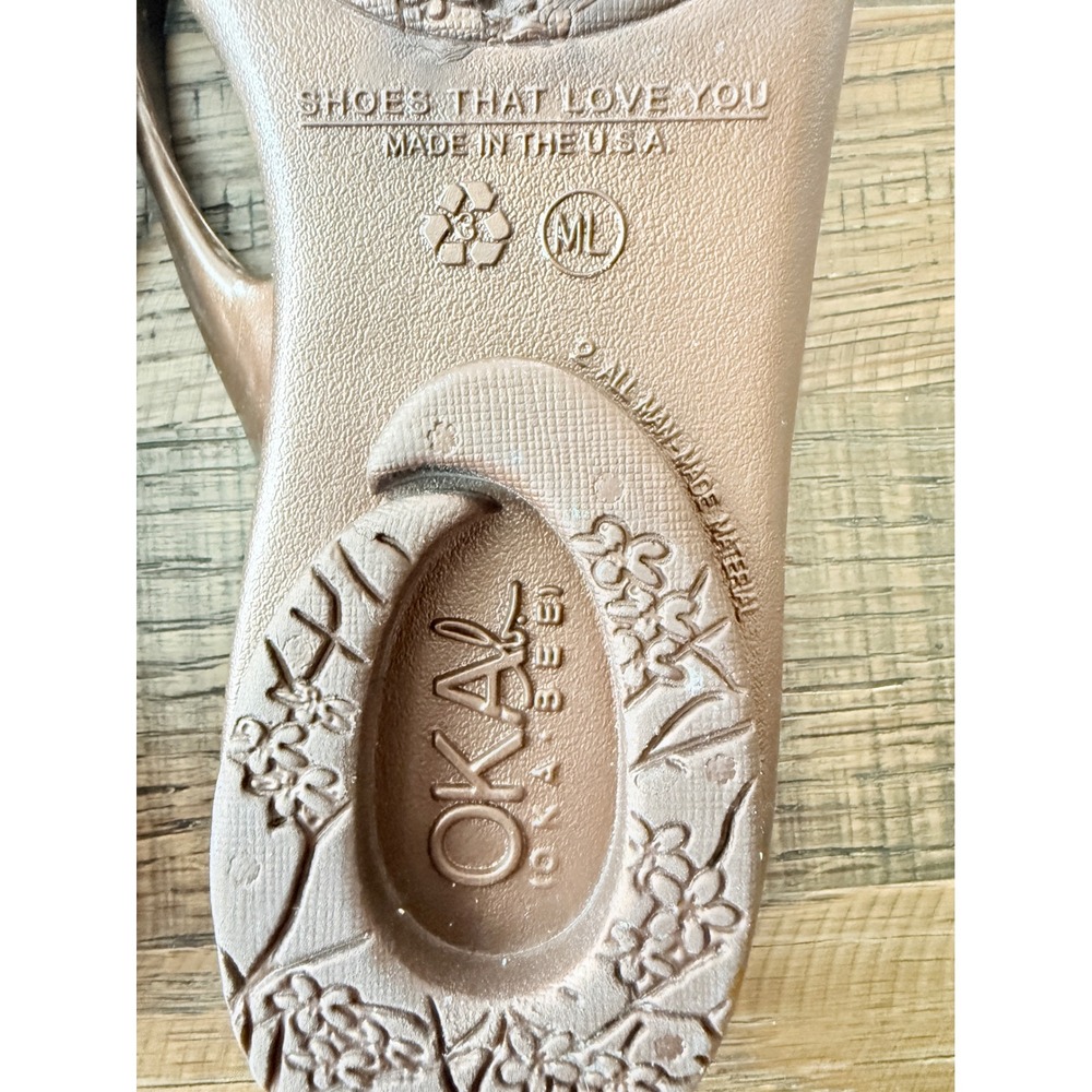 Oka-B Women Brown Floral Rhinestone Thong Sandals Flip Flops Size M/L 8-9 USA - Picture 8 of 8